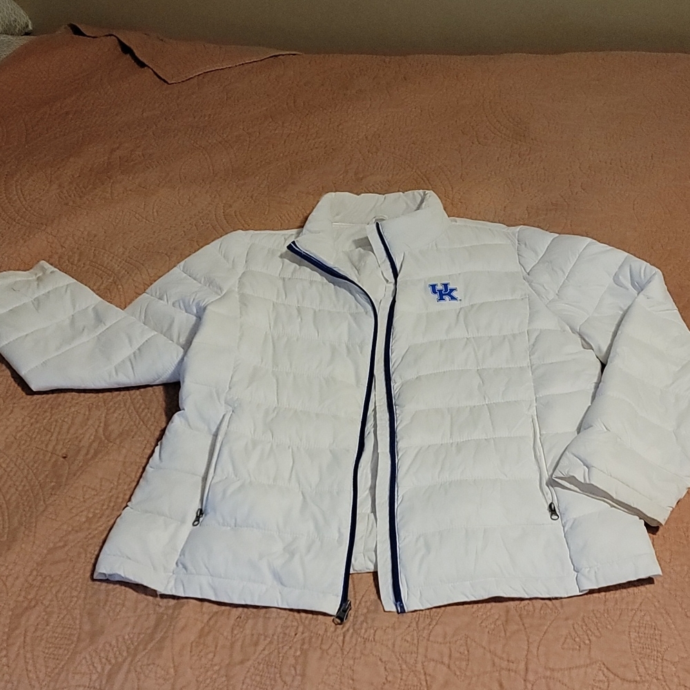 5/20 Womens white UK puffer coat